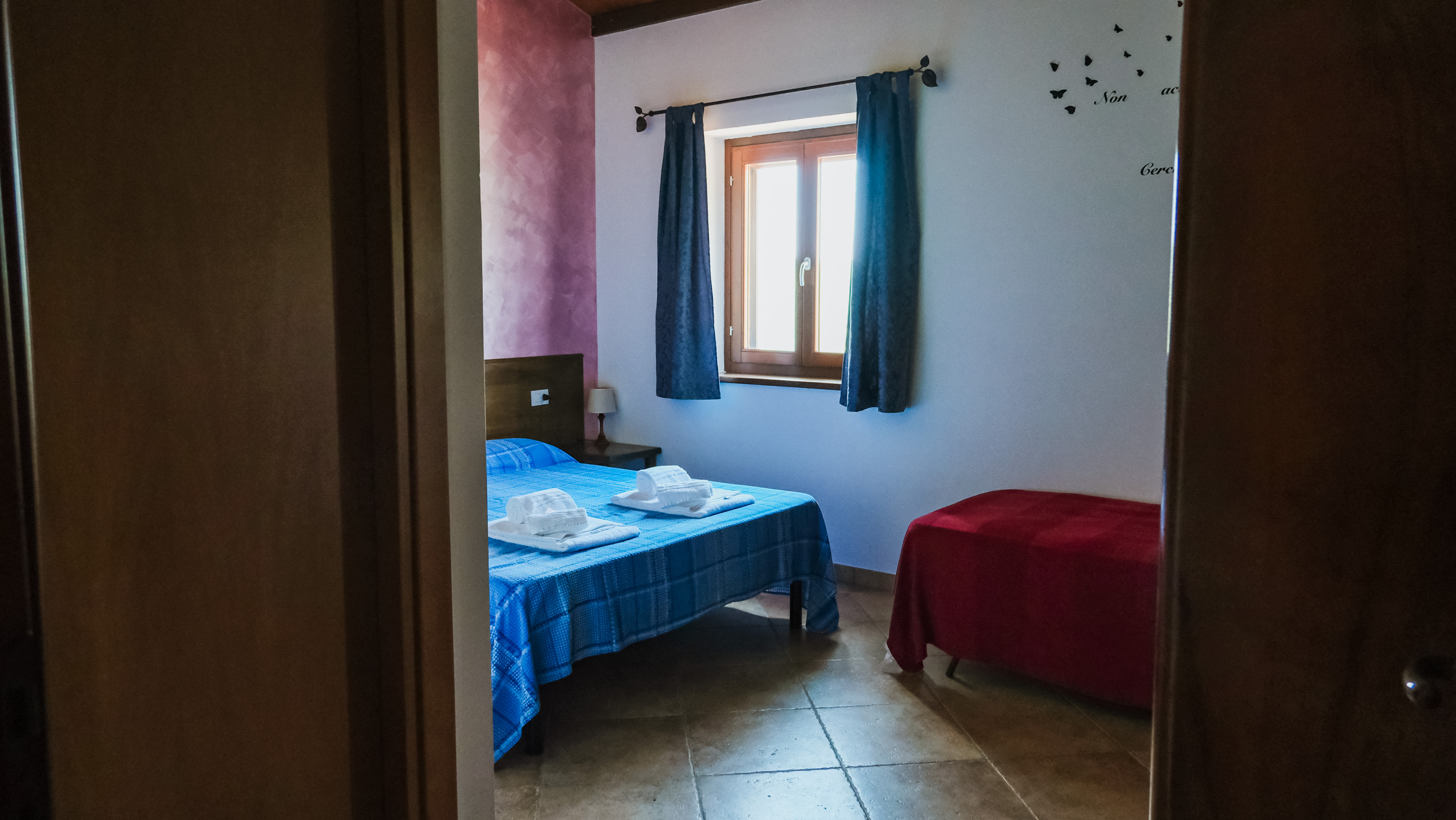 Camera Rosa – camera da letto